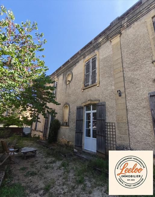 Maison 11 pièces 280 m² · à Sarlat-la-Canéda · 280 m² · 675 000 €