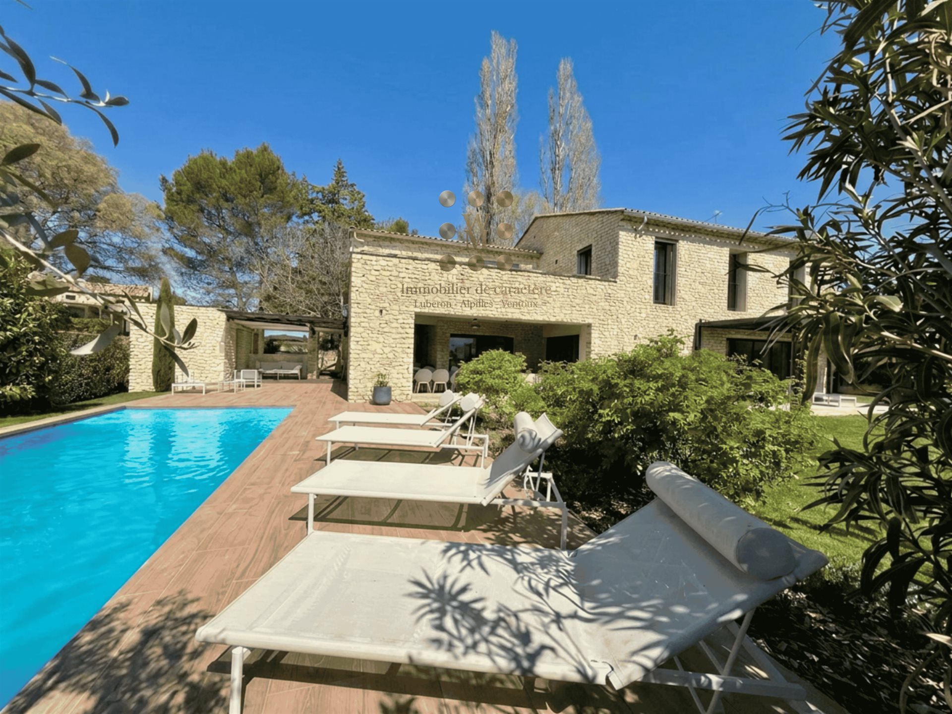 Maison à vendre, 245m², Gordes