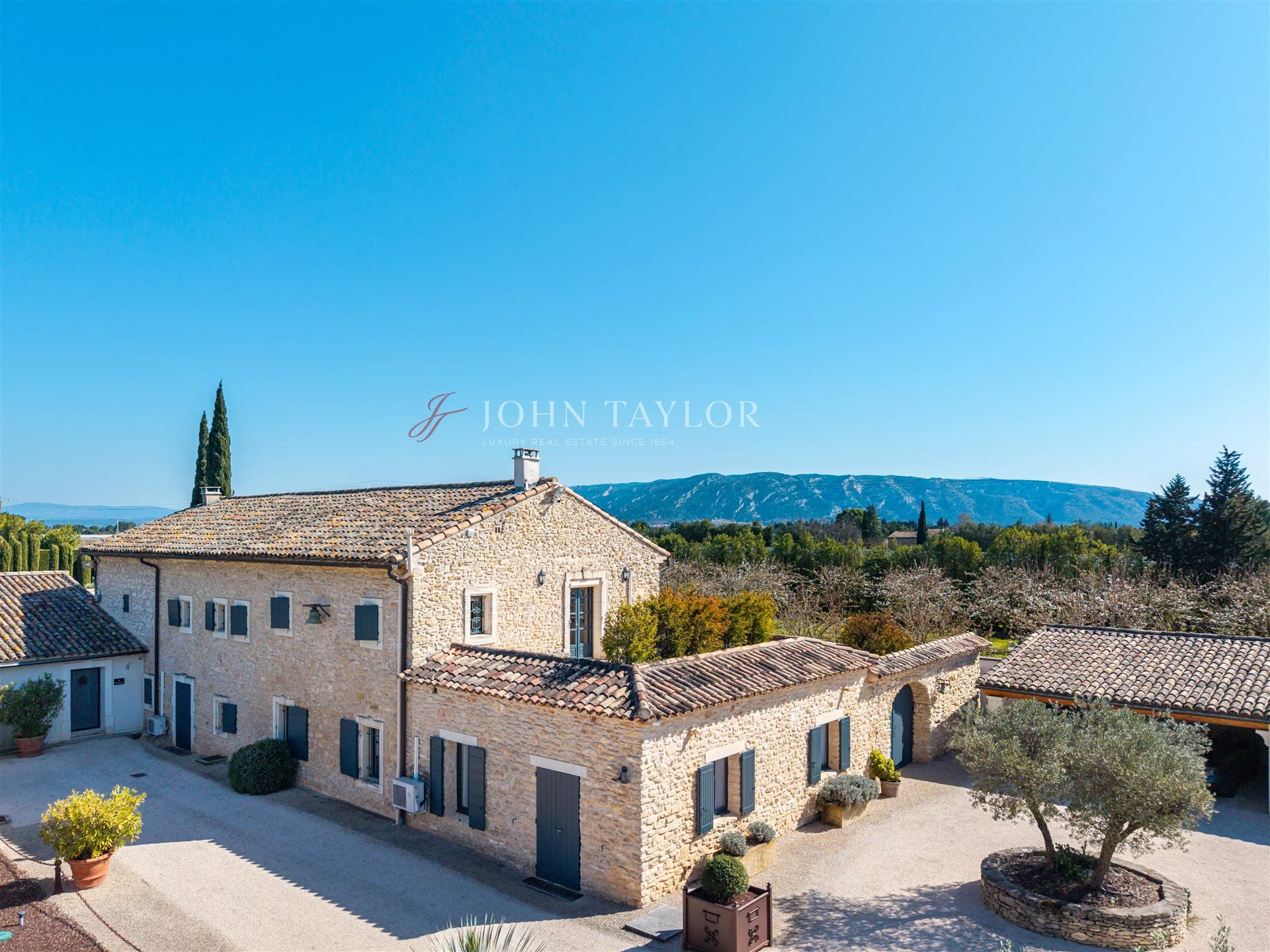 Maison à vendre, 460m², Robion