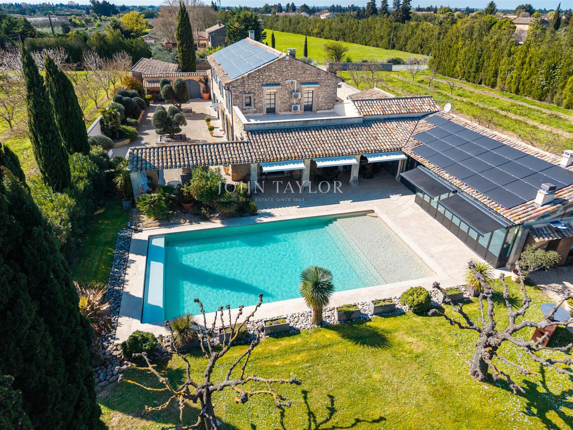 Maison à vendre, 460m², Robion