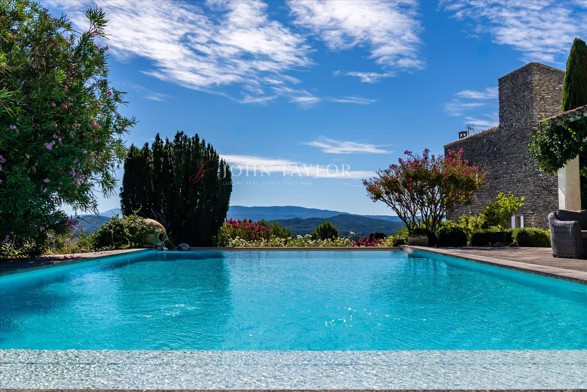 Maison à vendre, 430m², Gordes