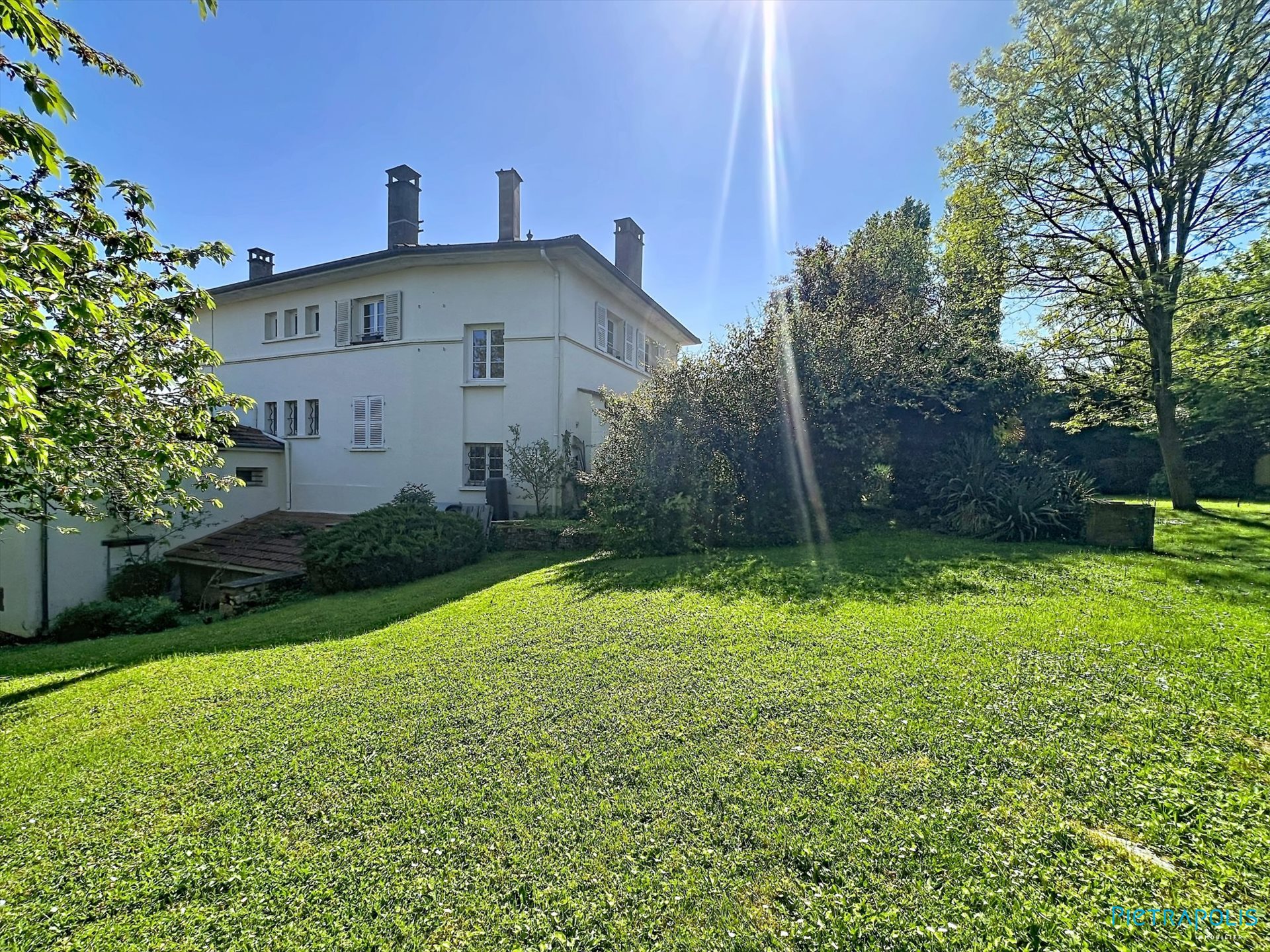 Maison à vendre, 240m², Mâcon