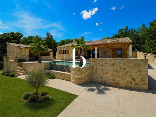 5 pièces 150 m² · à Goudargues · 150 m² · 895 000 €