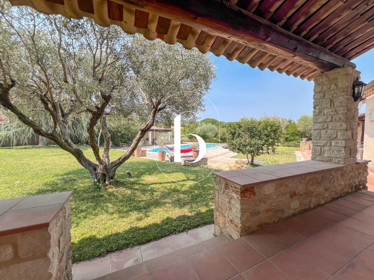 Maison à vendre, 180m², Sabran