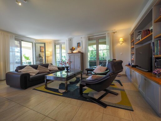 Appartement 3 pièces 112 m² · à Uzès · 112 m² · 690 000 €