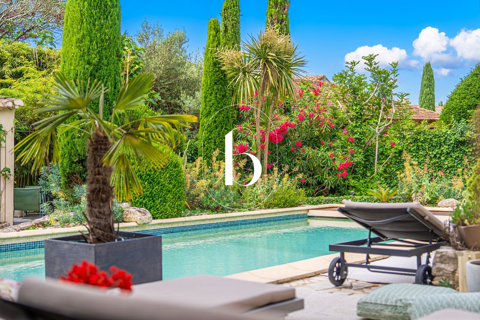 Maison à vendre, 360m², Uzès