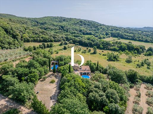 Maison 7 pièces 130 m² · à Saint-Michel-d'Euzet · 130 m² · 460 000 €