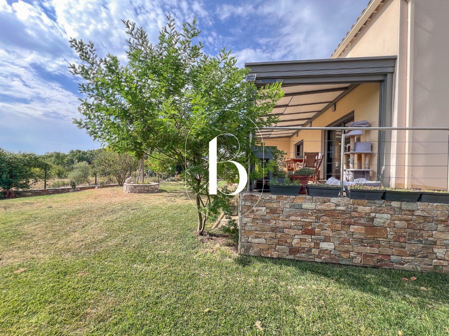 Maison à vendre, 106m², Barjac