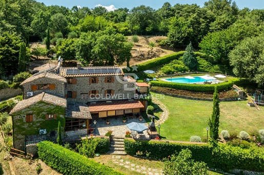Rustico/Casale/Corte na sprzedaż w Città di Castello
