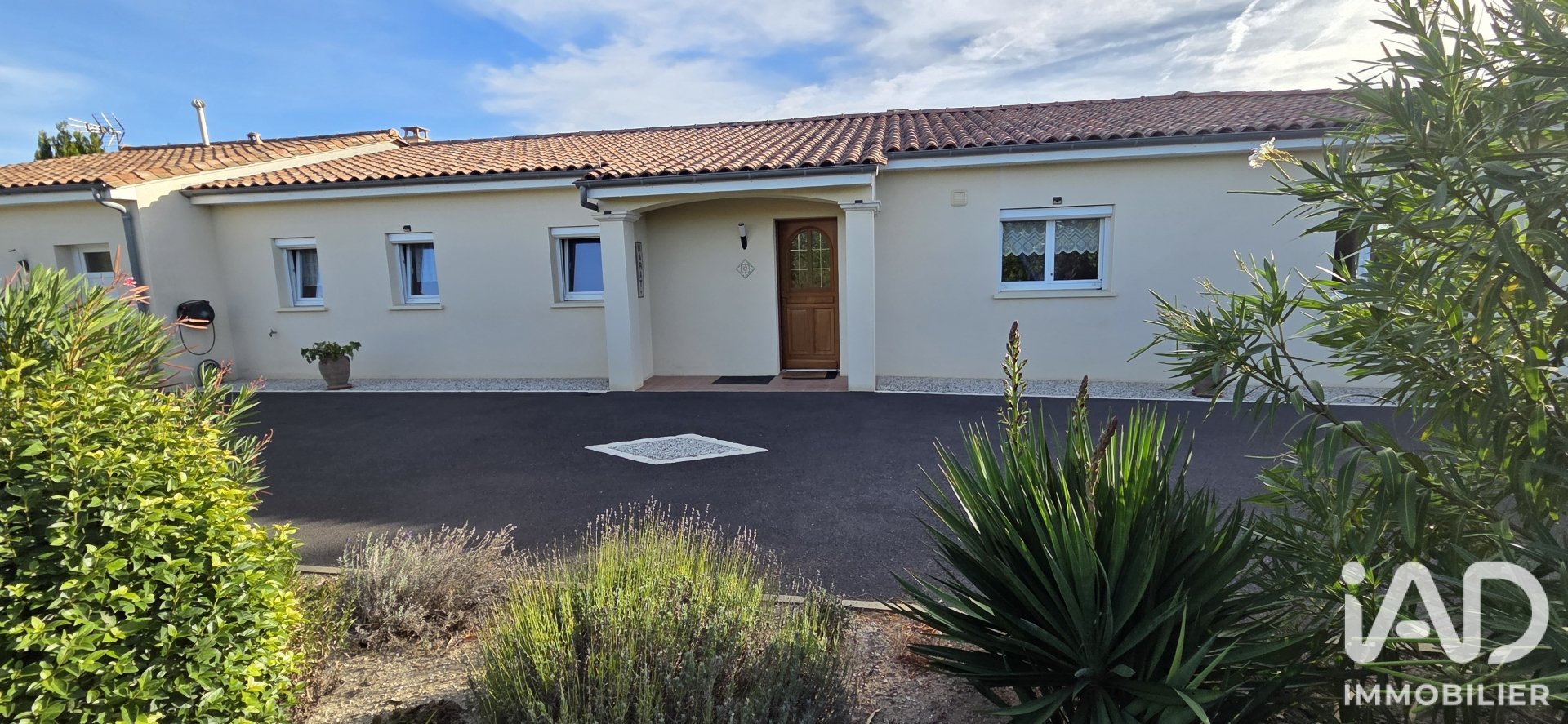 Maison à vendre, 147m², Saint-Maigrin