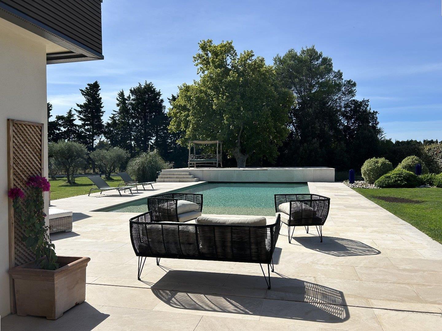 Maison à vendre, 250m², Rognonas