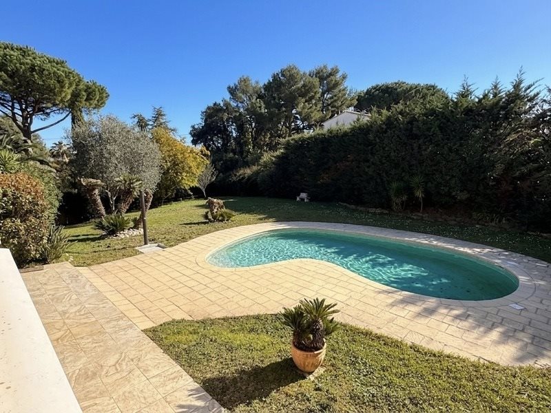 Maison à vendre, 300m², Mandelieu-la-Napoule