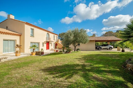 Maison 9 pièces 247 m² · à Pornic · 247 m² · 970 000 €