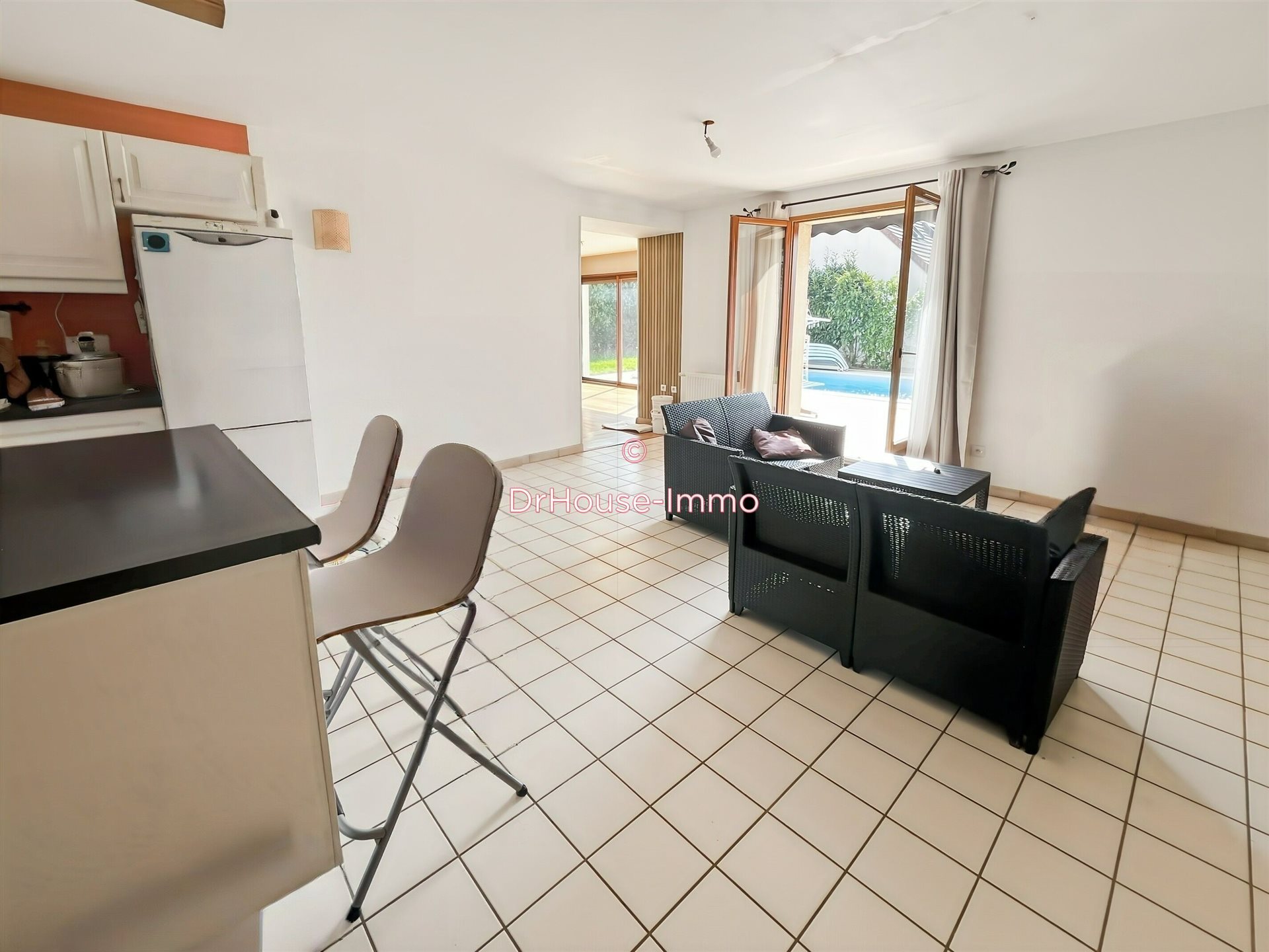 Maison à vendre, 153m², Vaux-le-Pénil