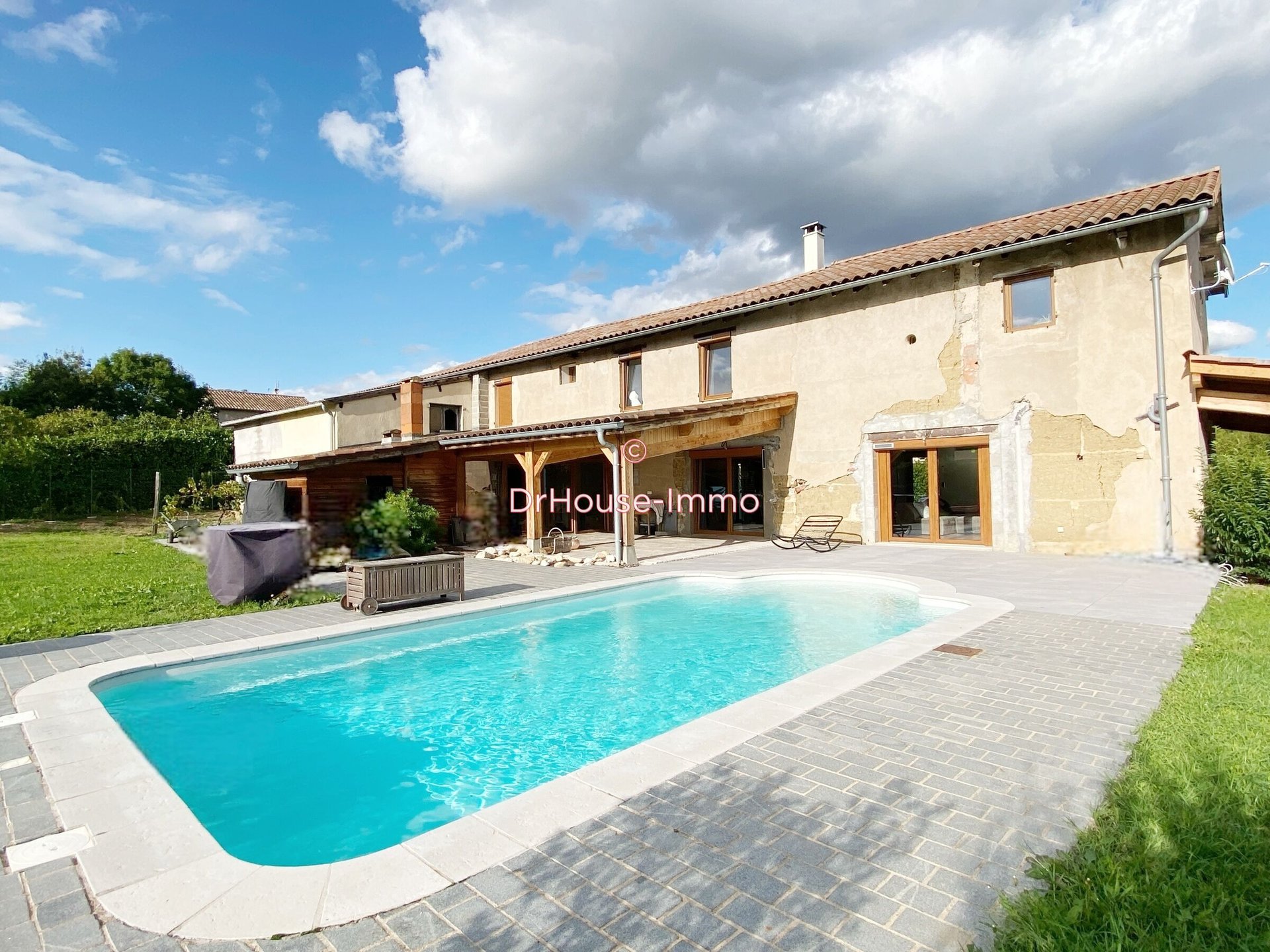 Maison à vendre, 201m², Messimy-sur-Saône