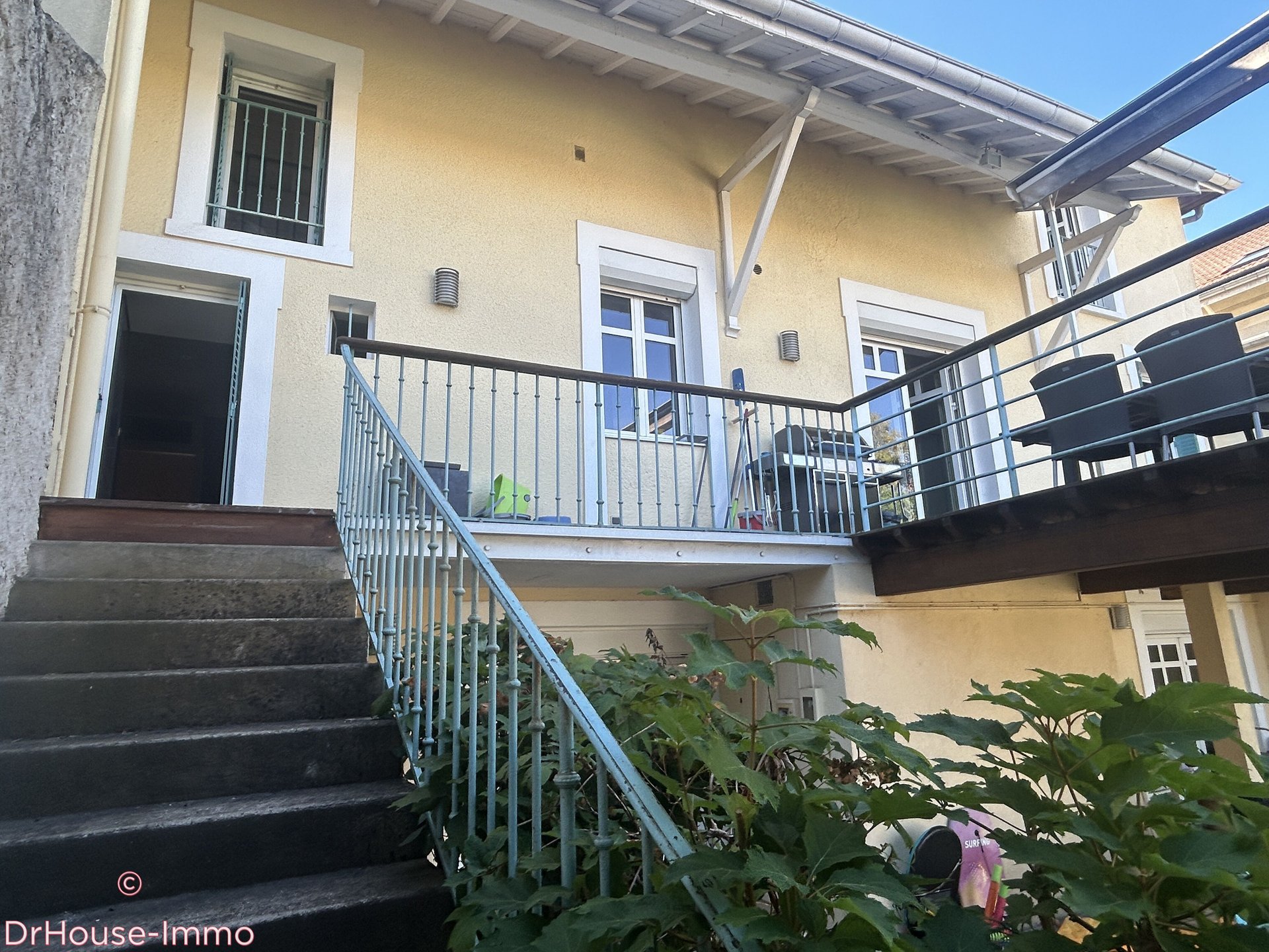 Maison à vendre, 380m², Bourg-en-Bresse