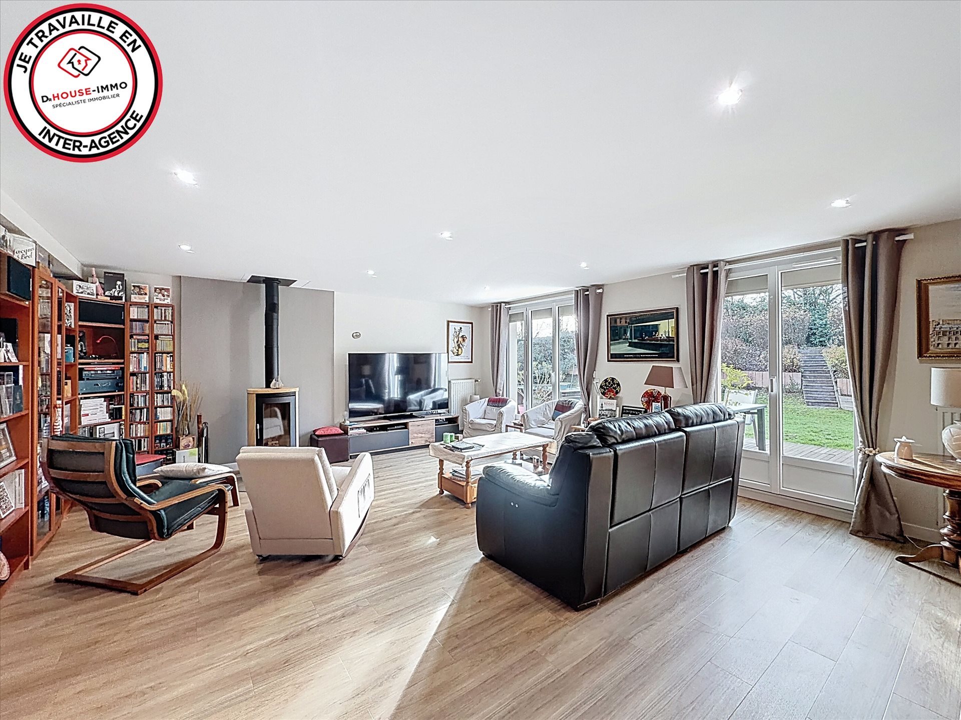 Maison à vendre, 225m², Nozay