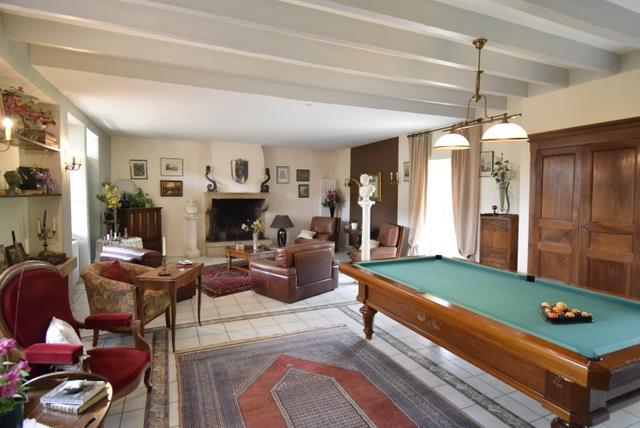 Maison à vendre, 320m², Tournus