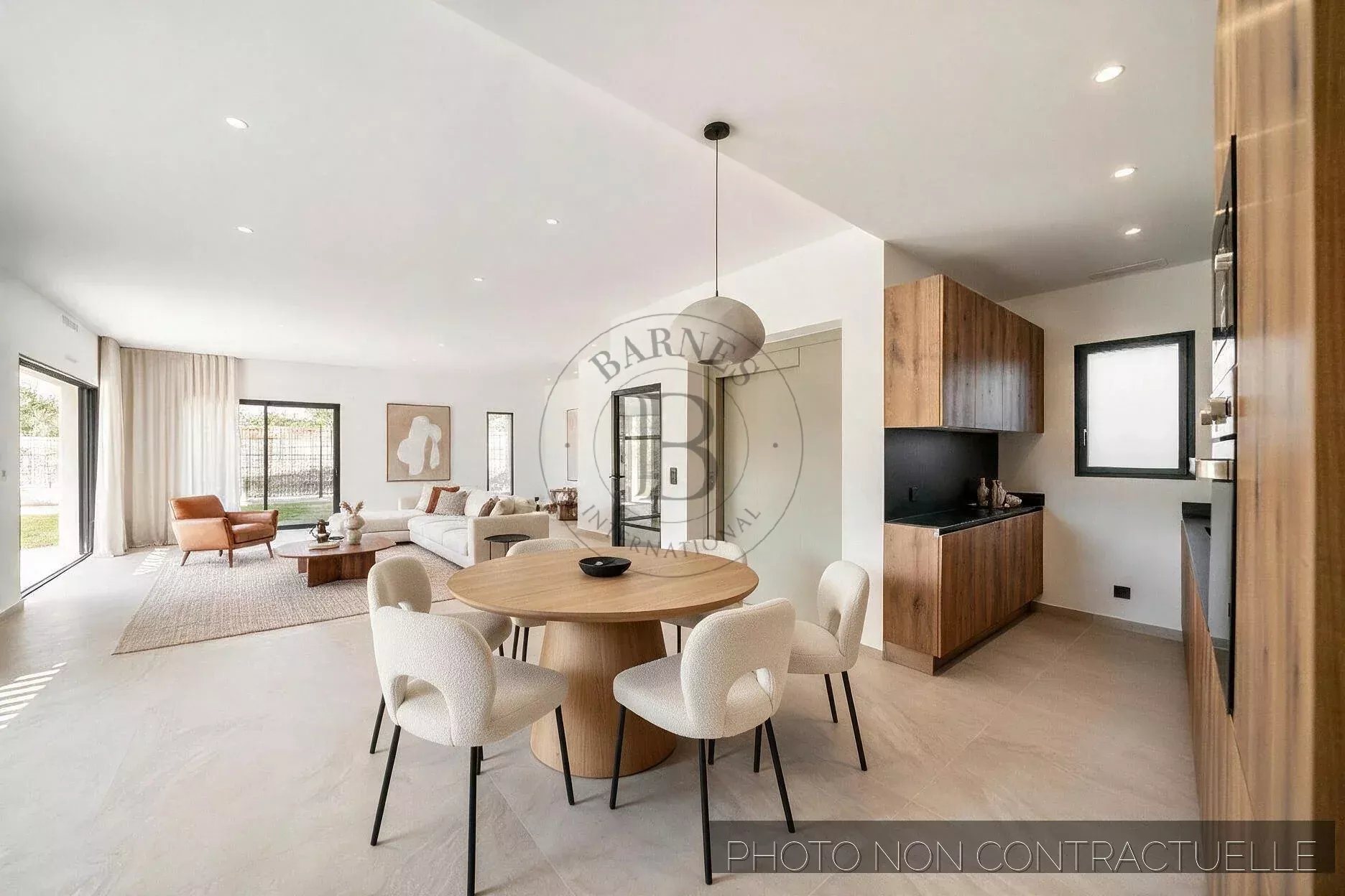 Maison à vendre, 143m², Mougins