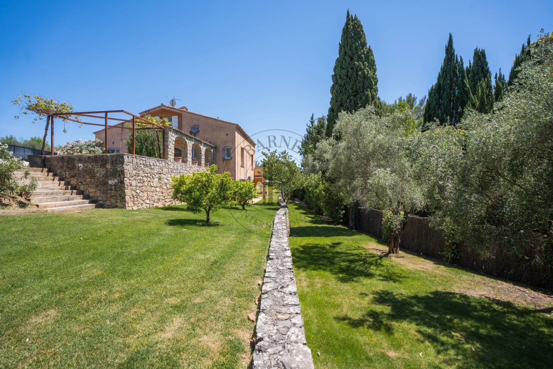 Maison à vendre, 375m², Mougins