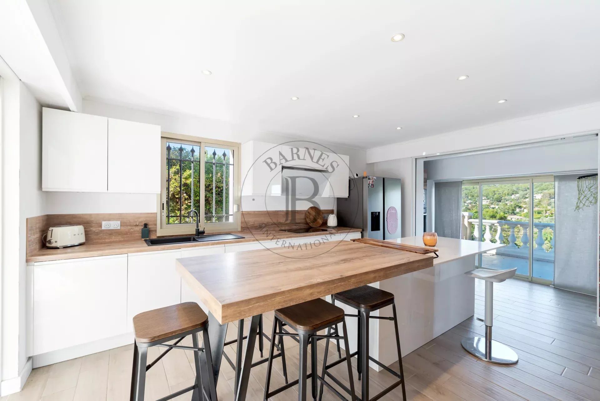 Maison à vendre, 250m², Mouans-Sartoux