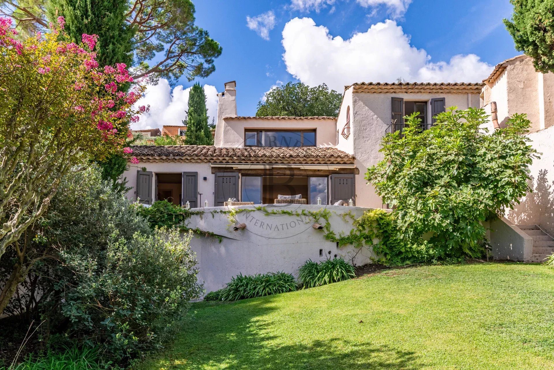 Maison à vendre, 121m², Mouans-Sartoux