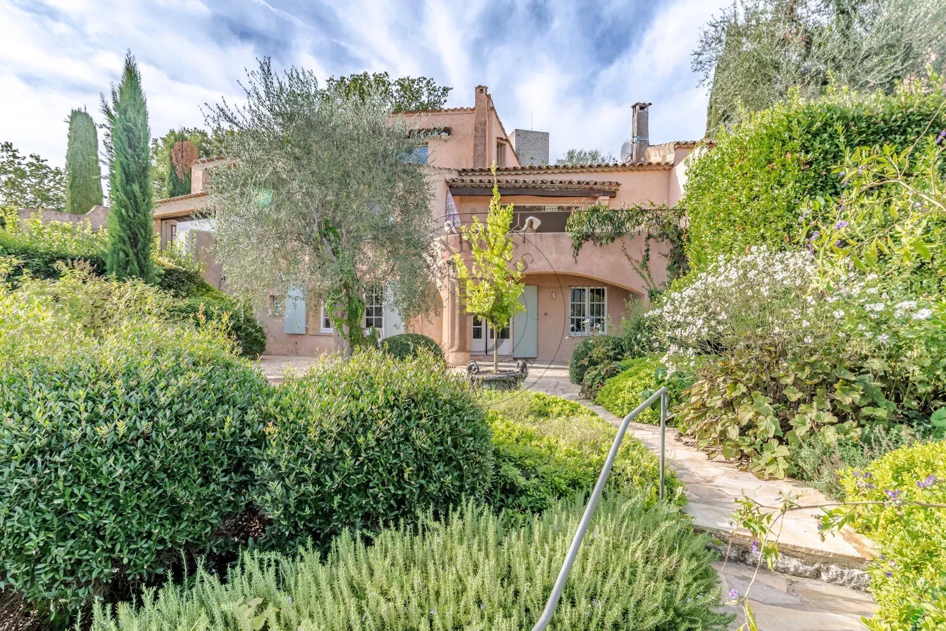 Maison à vendre, 205m², Mougins