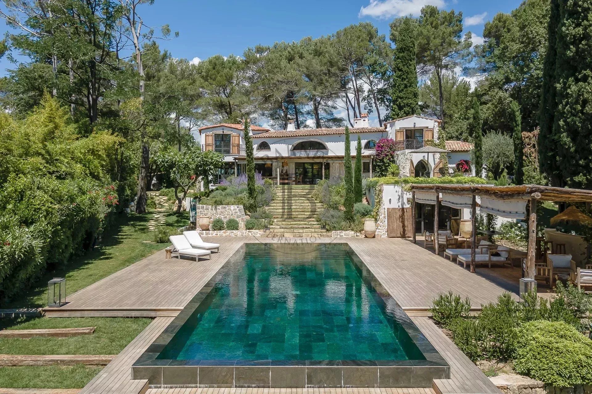 Maison à vendre, 400m², Mougins