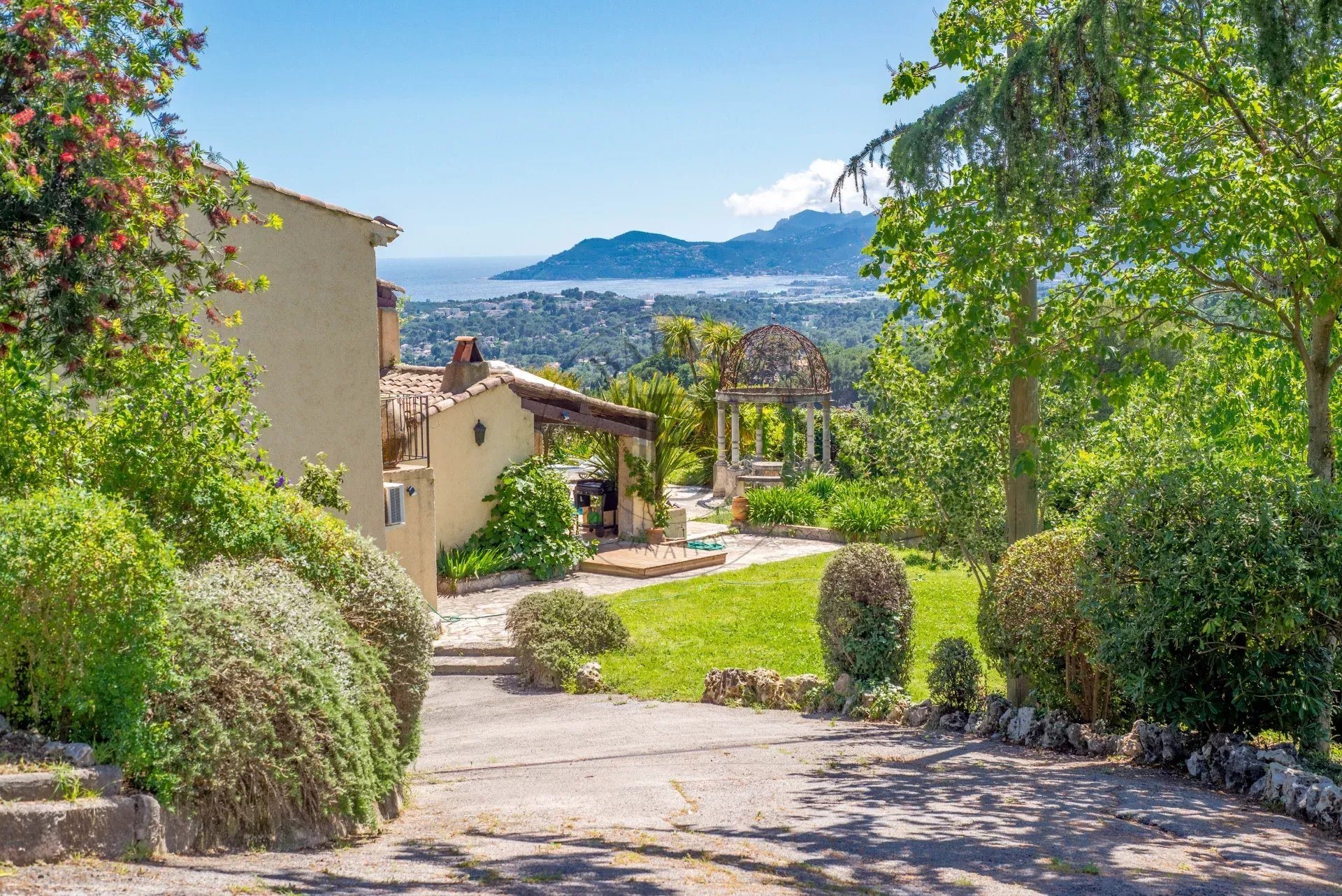Maison à vendre, 225m², Mougins