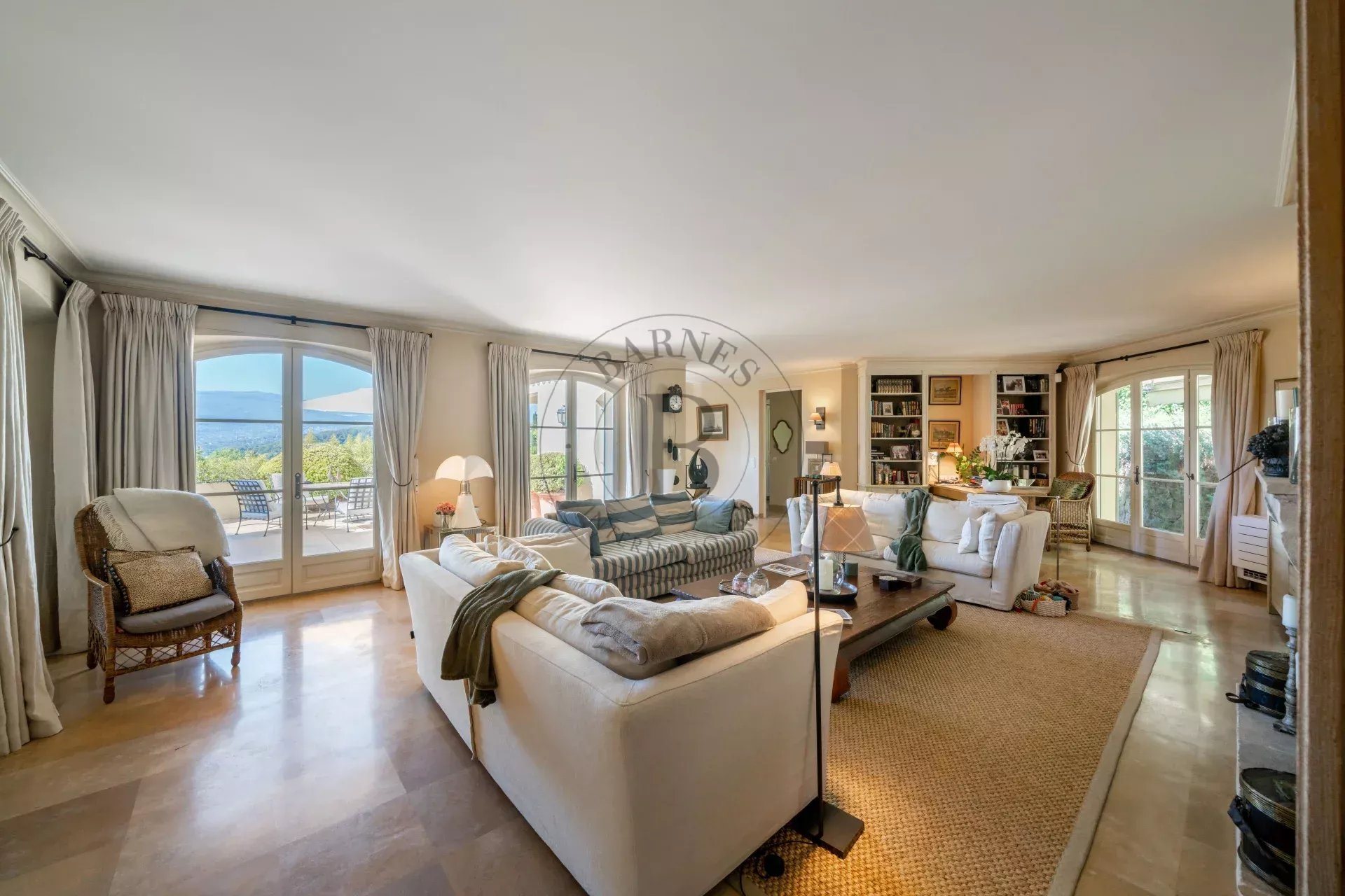 Maison à vendre, 300m², Mougins