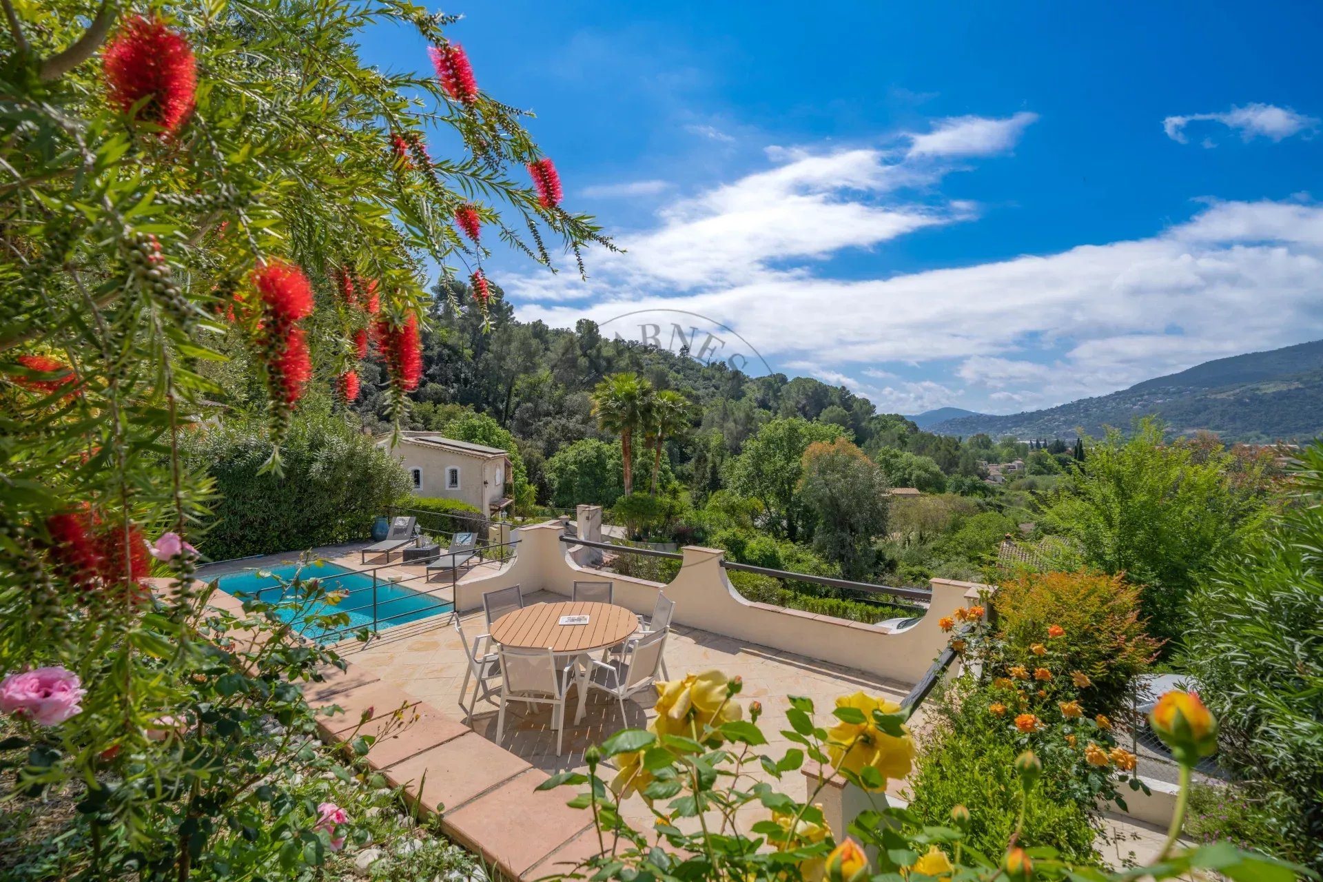 Maison à vendre, 115m², La Roquette-sur-Siagne