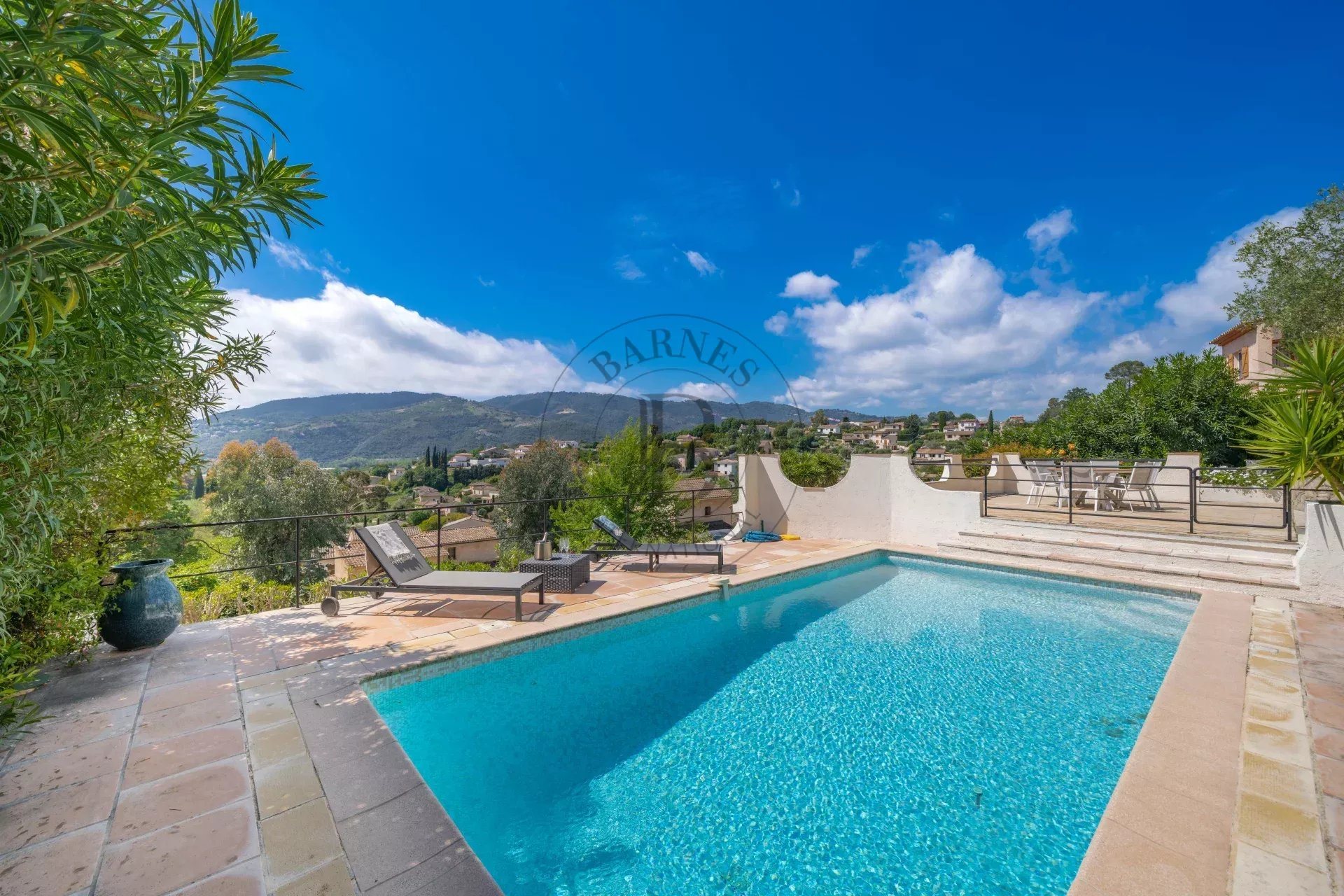 Maison à vendre, 115m², La Roquette-sur-Siagne