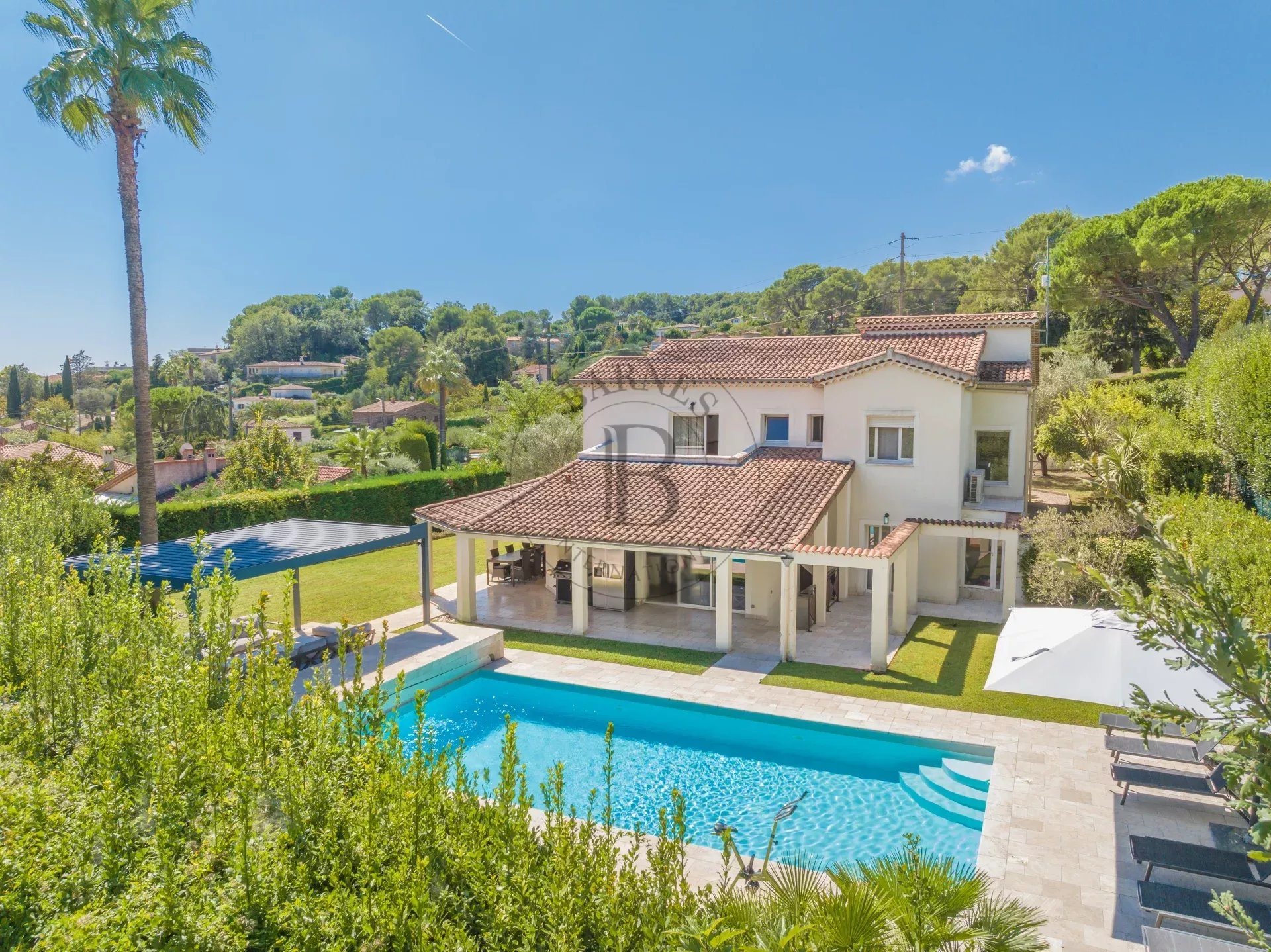 Maison à vendre, 234m², Mougins