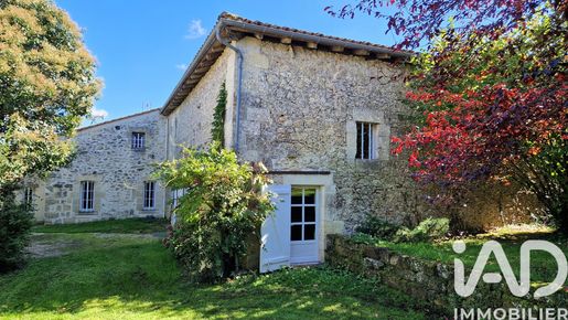 Maison 13 pièces 365 m² · à Cessac · 365 m² · 445 500 €
