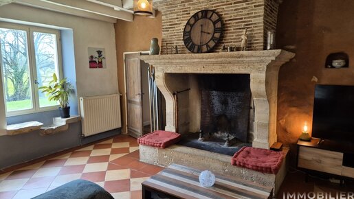 Maison 6 pièces 200 m² · à Vélines · 200 m² · 418 000 €