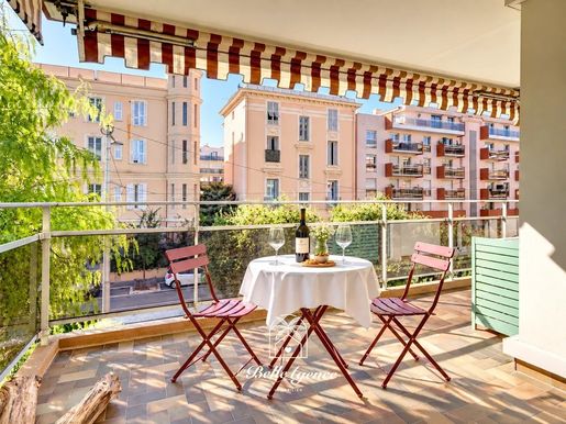 Appartement 2 pièces 54 m² · à Nice · 54 m² · 280 000 €