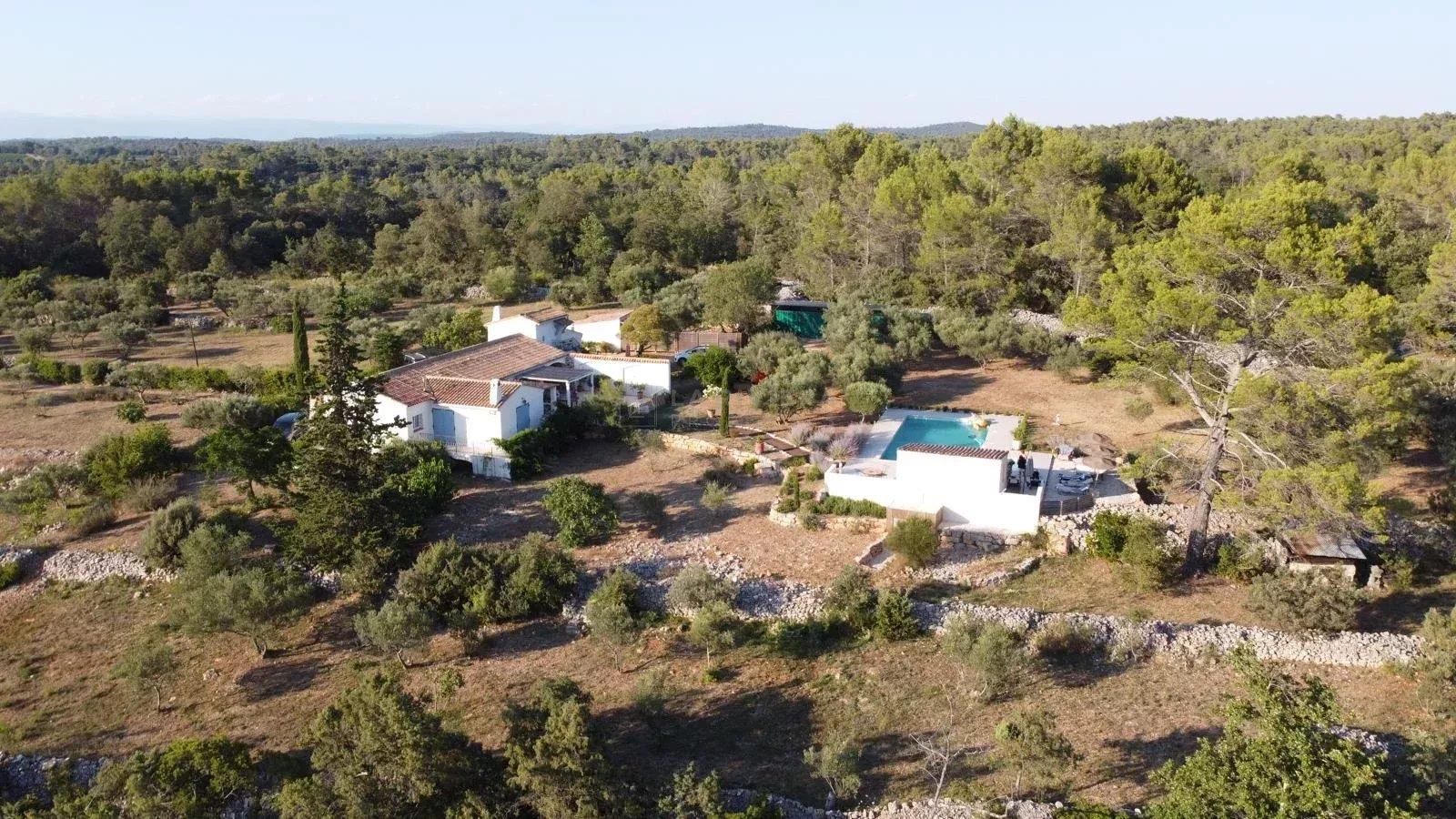 Maison à vendre, 153m², Pignans