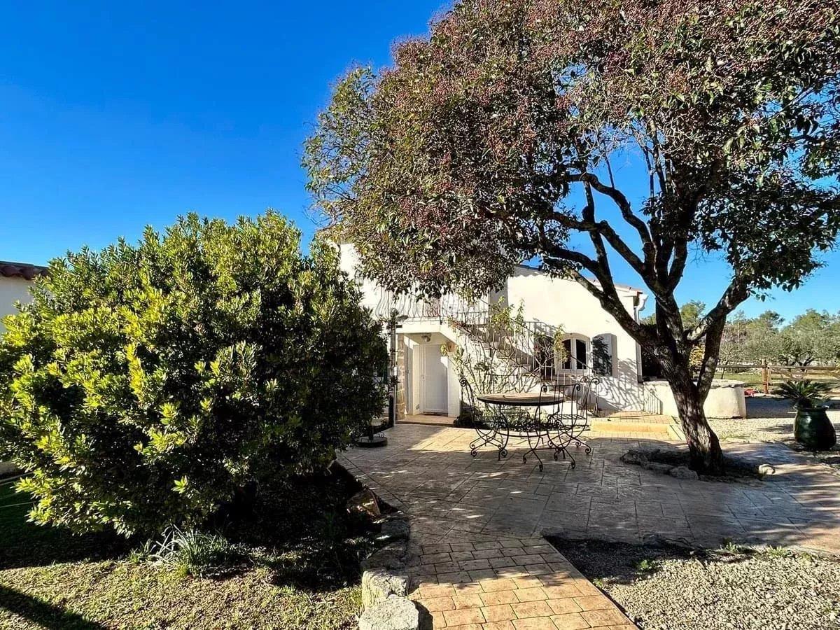 Maison à vendre, 153m², Pignans