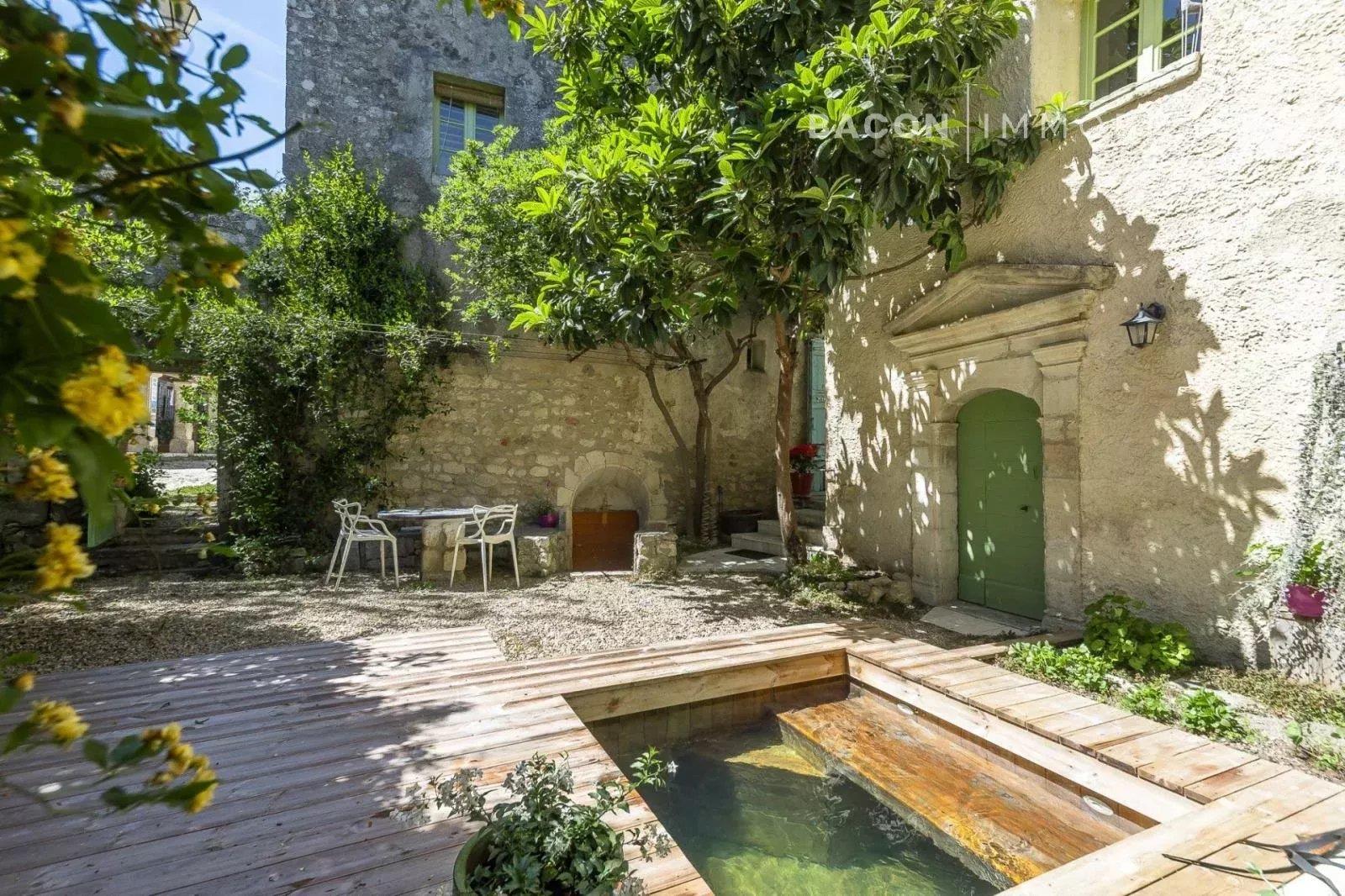 Maison à vendre, 267m², Oppède