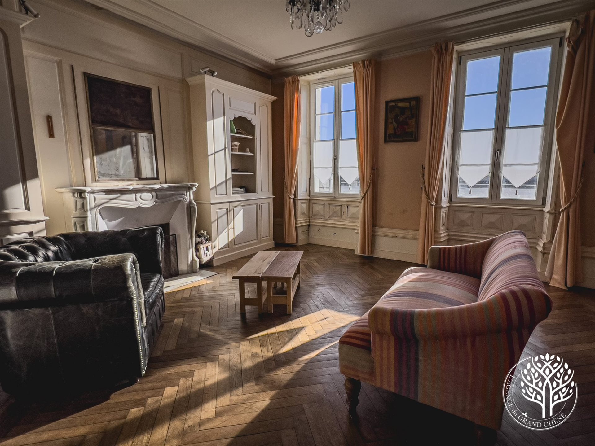 Maison à vendre, 315m², Tonnay-Charente