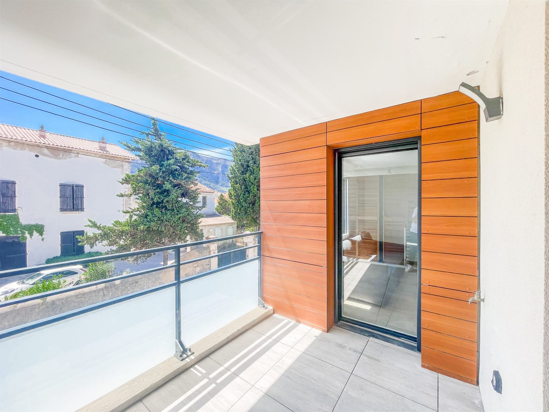 Purchase: Apartment (13008) - Vue 3