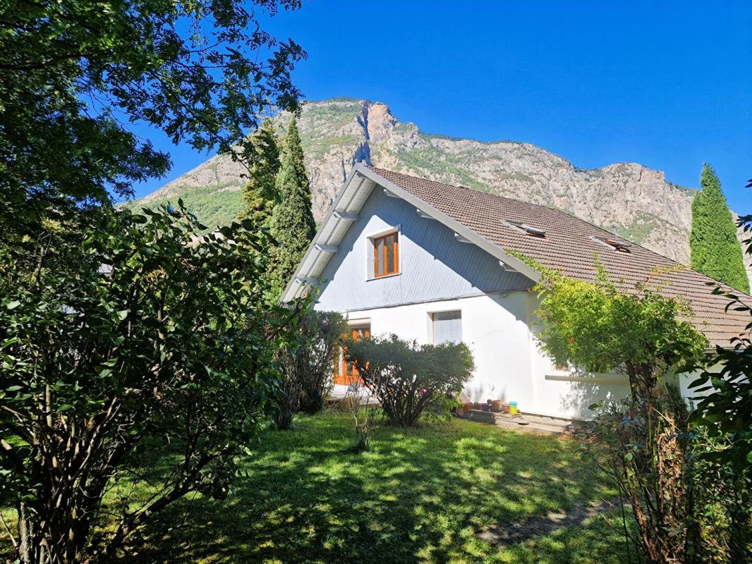 Maison à vendre, 119m², Saint-Jean-de-Maurienne