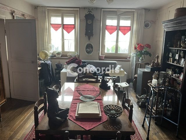 Maison à vendre, 166m², Dun-sur-Meuse