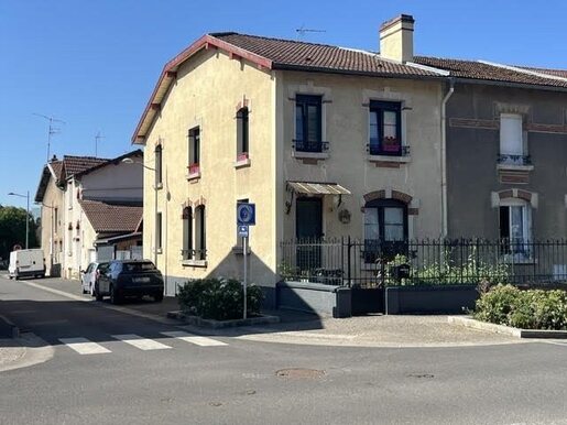 4 pièces 145 m² · à Belleville-sur-Meuse · 145 m² · 149 500 €