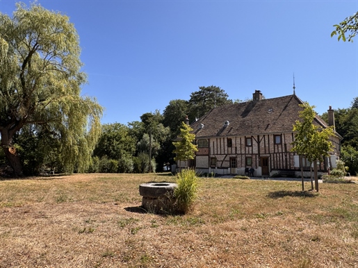 Maison 25 pièces 638 m² · à La Chapelle-Saint-Sauveur · 638 m² · 790 000 €