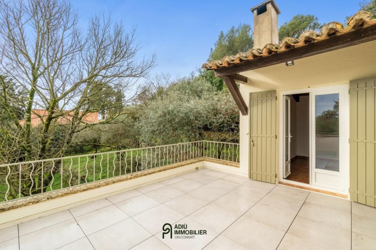 Maison à vendre, 123m², Uzès