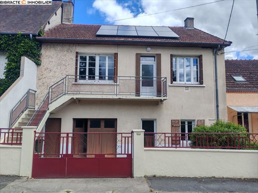 Maison 3 pièces 56 m² · à Luzy · 56 m² · 67 000 €