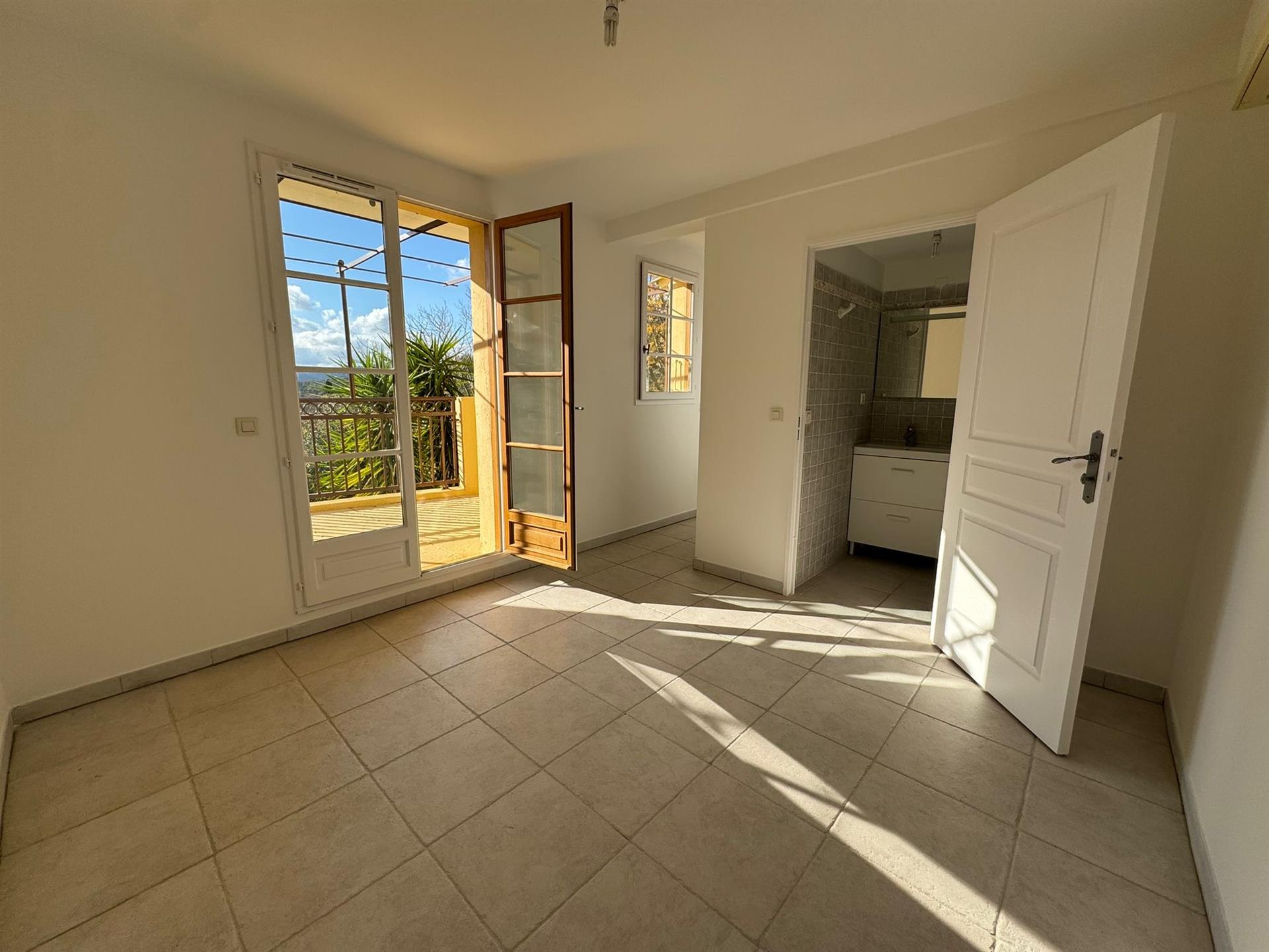 Appartement à vendre, 75m², Grimaud