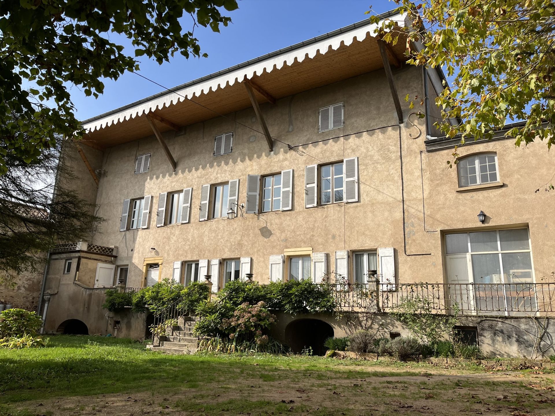 Maison à vendre, 280m², La Chapelle-de-Guinchay