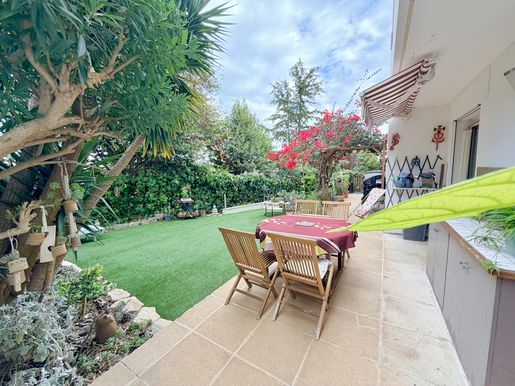 Appartement 3 pièces 67 m² · à Antibes · 67 m² · 350 000 €